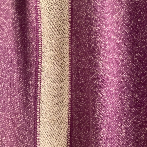 Kenzie - 2 piece lounge/workout set - sz Medium - Purple - lace trim - Picture 12 of 12